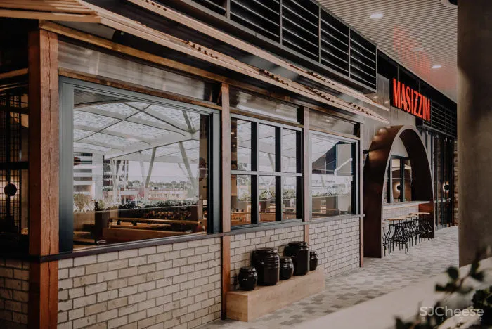 韩国传统元素打造的现代风情餐厅 Corso