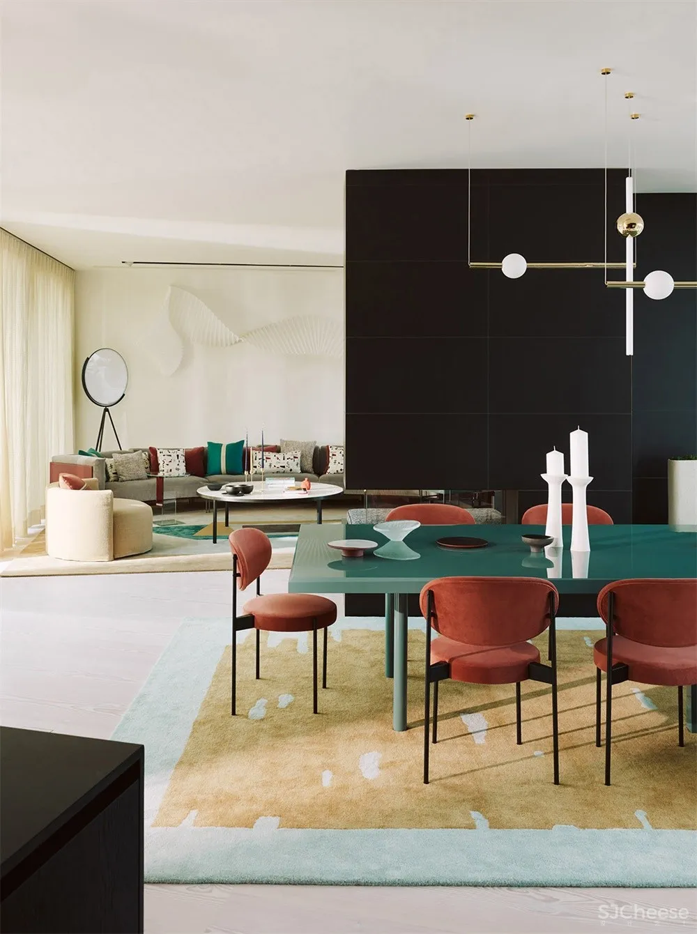 伦敦原BBC总部大楼顶层公寓设计 Waldo Works