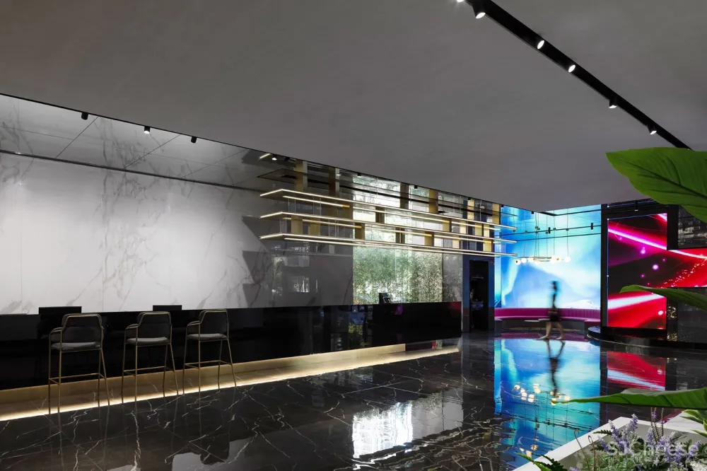 汇亚陶瓷总部展厅:让空间在自由中流淌 拓维设计