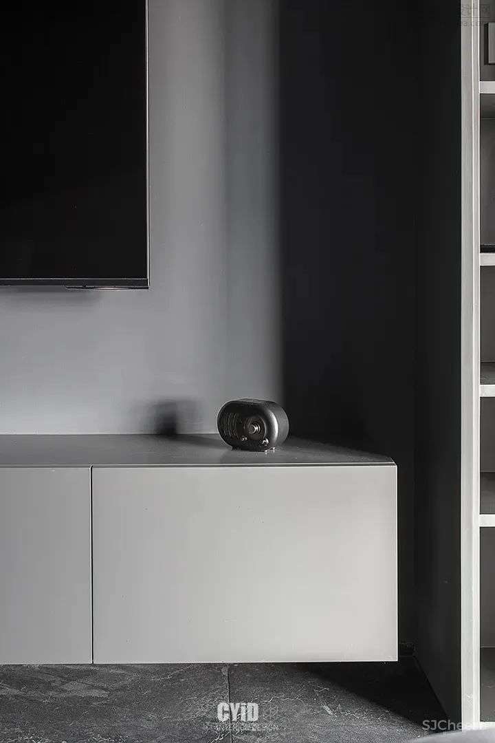 他家放荡不羁的暗黑系,让你再次为黑色沉迷 辰佑设计