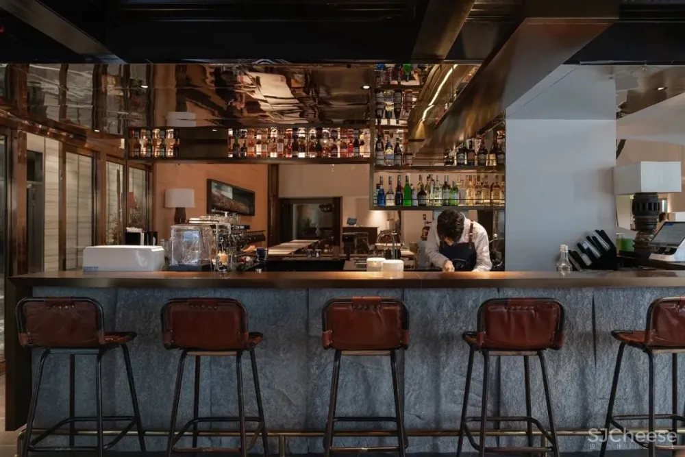 530m²东成西就复合餐厅 埂上设计