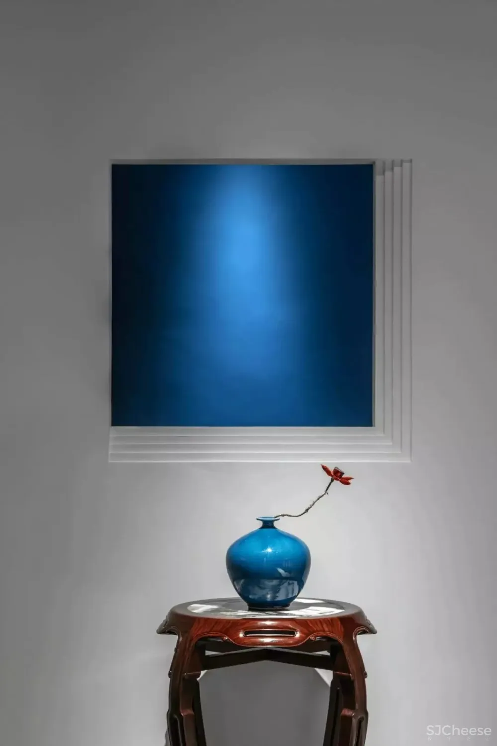 非空”——当一抹“红”种在极简白里,美出新高度 尤格空间设计