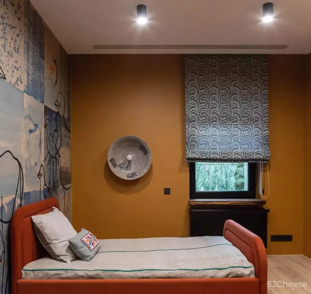 370㎡建筑师的私人别墅,混搭的侘寂美学 sergey makhno