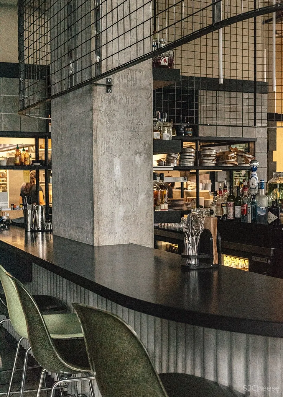 高级的轻食餐厅设计,朴实自然却又质感十足 September and Interiors