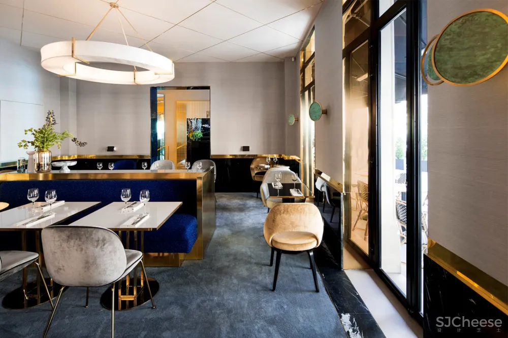 等你扛过了那段让你刻骨铭心的日子,你就知道设计其实由心