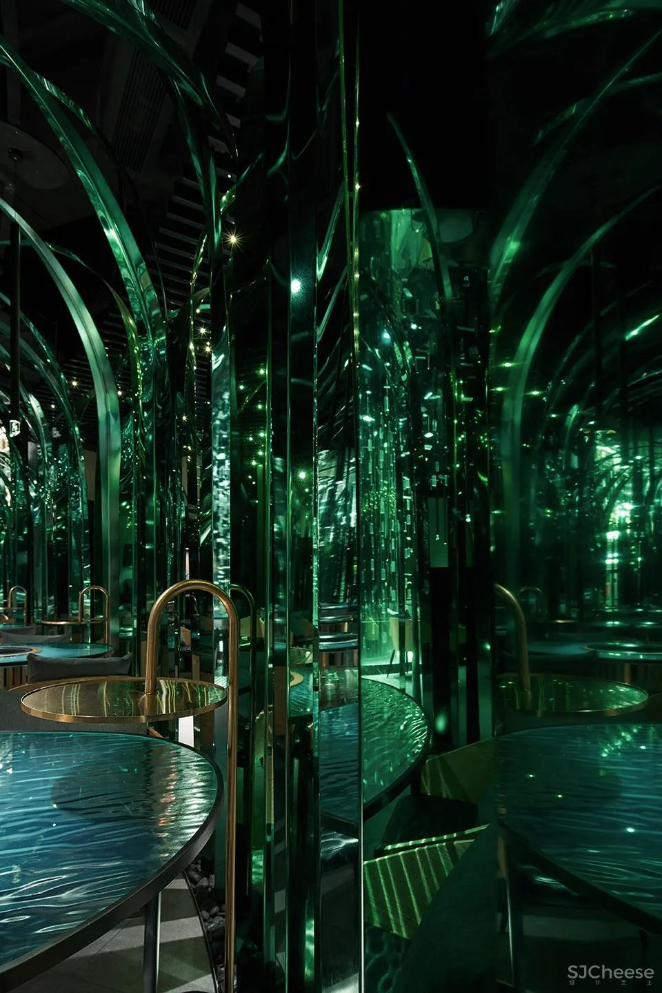 480㎡广州凤园椰珍餐厅·椰子鸡火锅 谢几点设计事务所