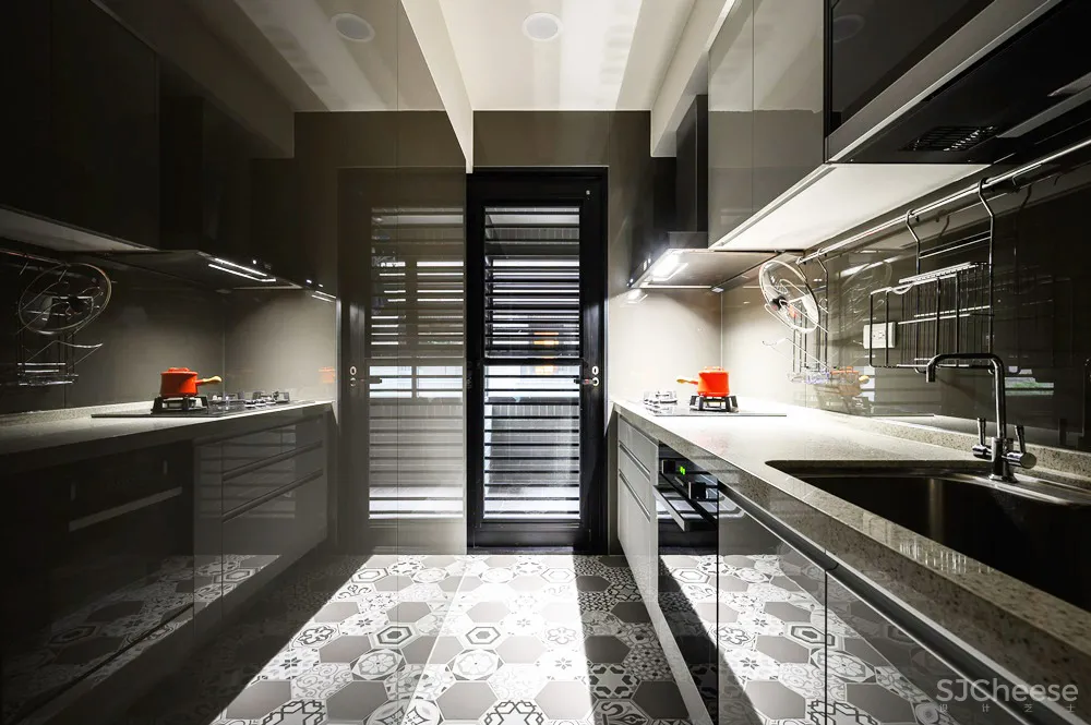 暖灰色雅致住宅,追求自然本真之美!