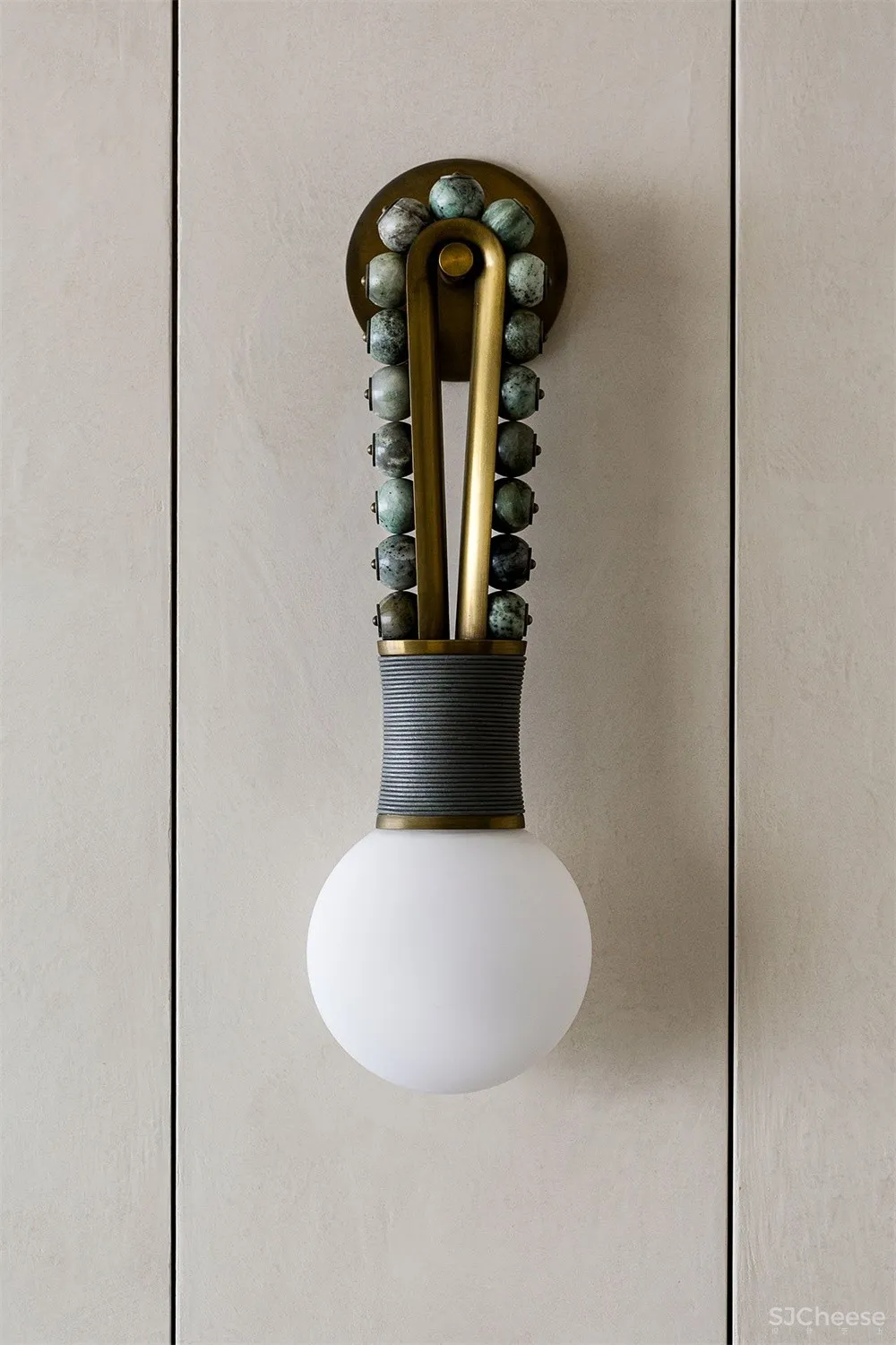 香港“不完美”侘寂美学私宅 NCDA