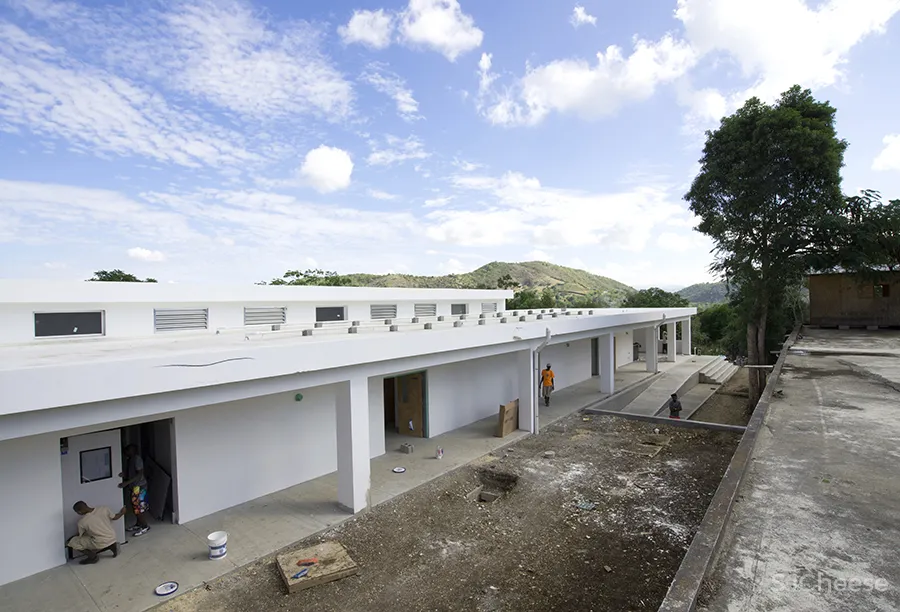 maternal and neonatal health center