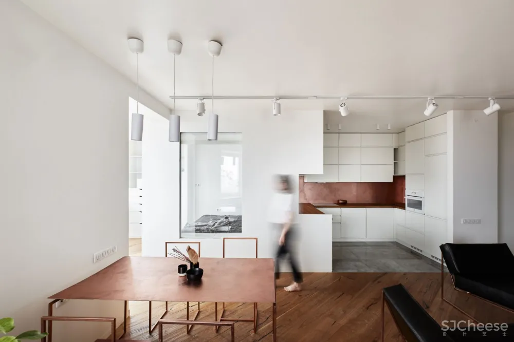 远离喧嚣·莫斯科极简住宅 Ruetemple Studio