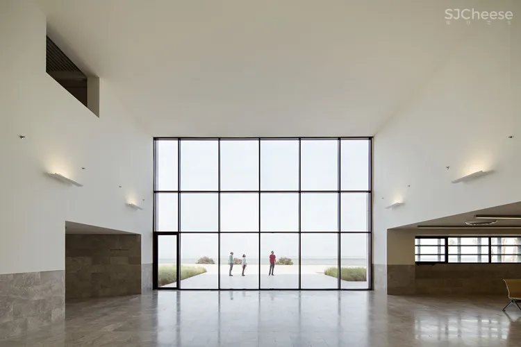 科威特充满正能量的医疗建筑 AGi Architects