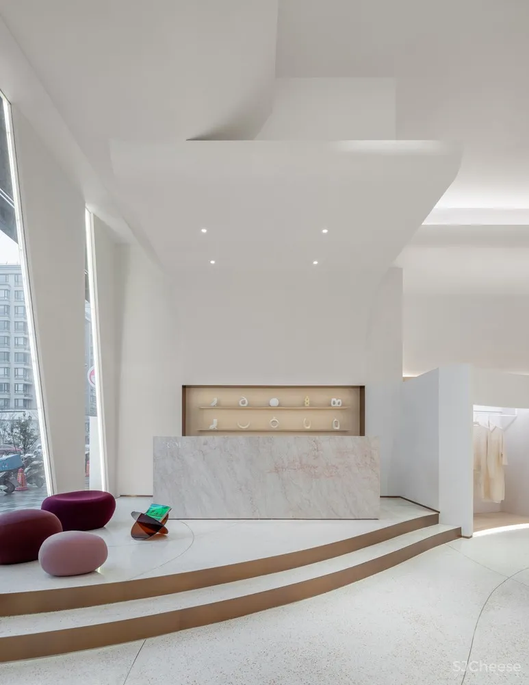 现代艺术高端女装精品店 All Design Studio