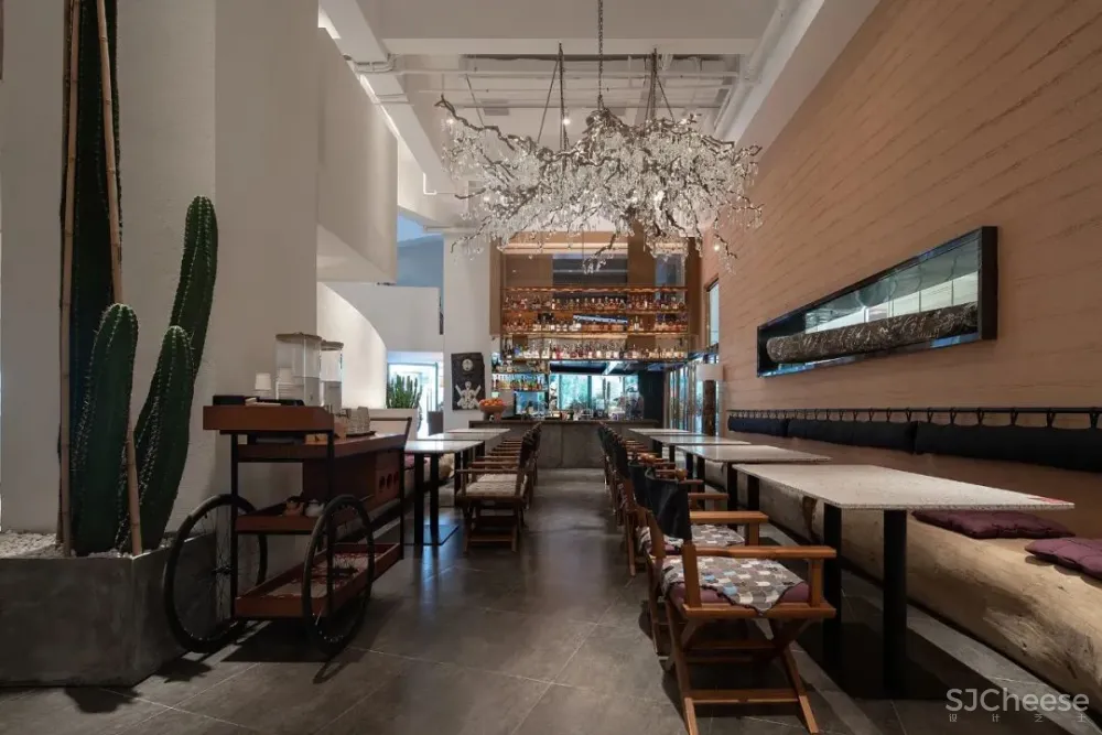 530m²东成西就复合餐厅 埂上设计