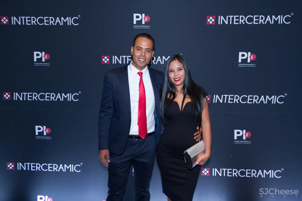 PI设计大奖 瓷砖机构工程创新应用奖: 韦尔塔斯乡村俱乐部 Country Club Las Huertas