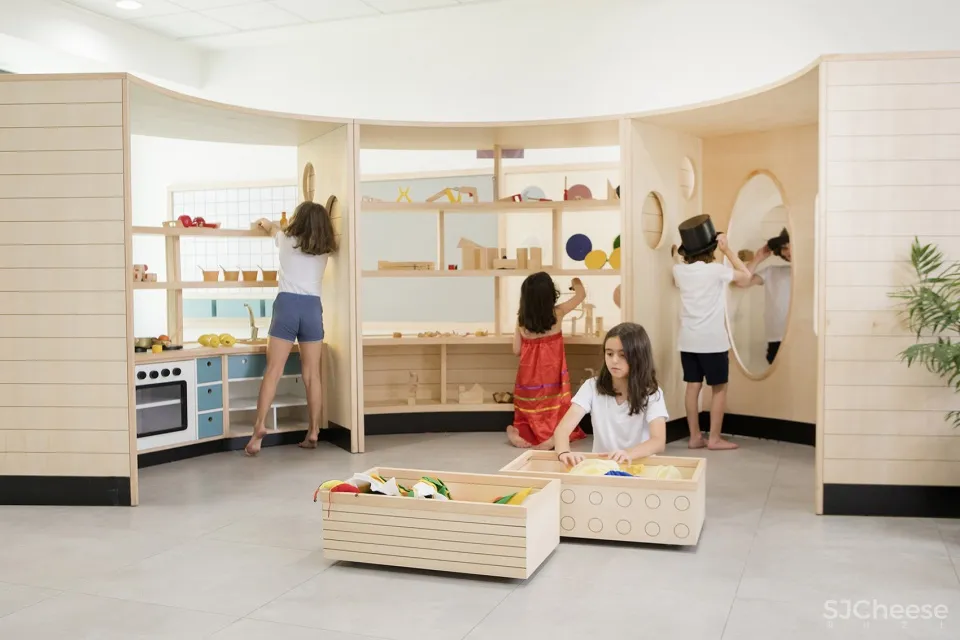 特拉维夫全纳学校,以色列 Sarit Shani Hay