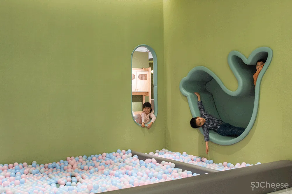 趣味十足的色彩空间,满满的艺术格调 辛视设计