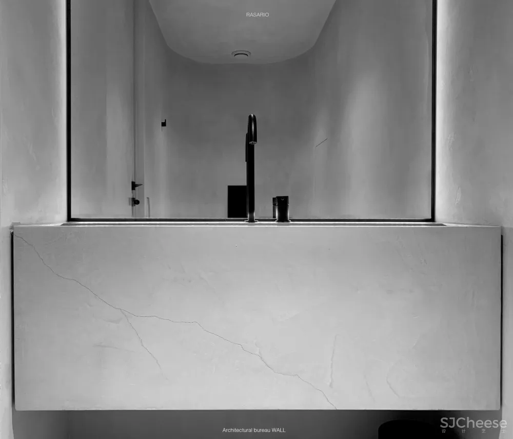 900㎡莫斯科·高端品牌RASARIO精品店设计 Architectural Bureau WALL