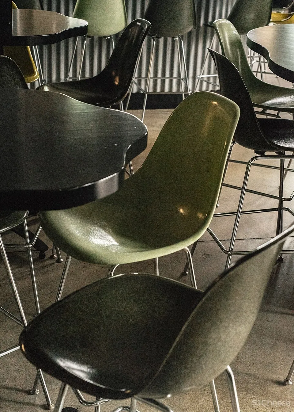 高级的轻食餐厅设计,朴实自然却又质感十足 September and Interiors