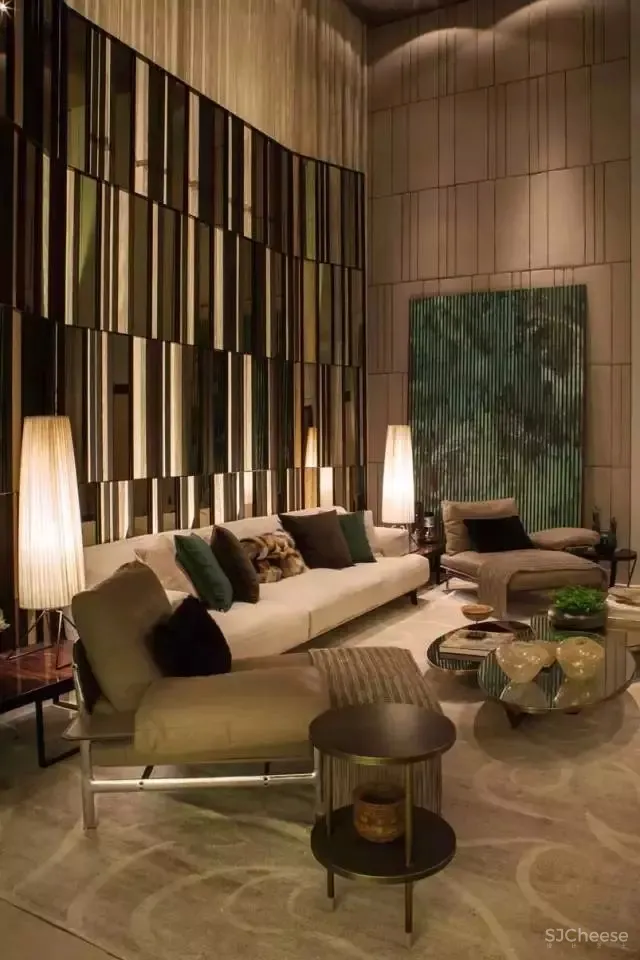 墙面巧用光，开个炫炫的家具店