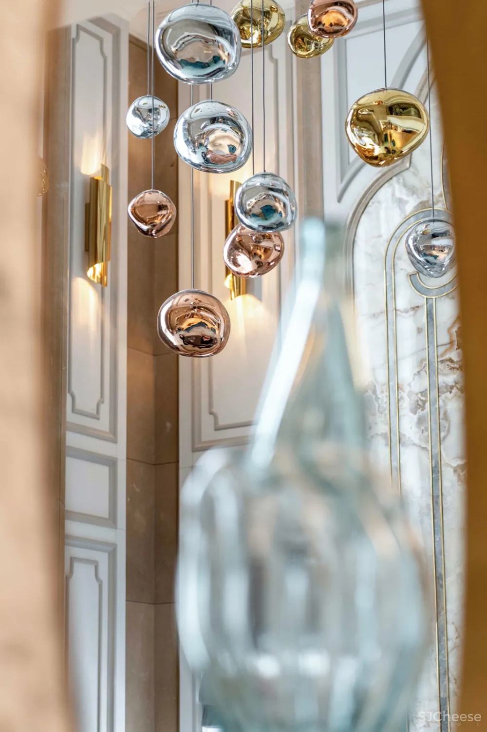 充满浪漫的阳光大宅在成都的私宅内低调呈现