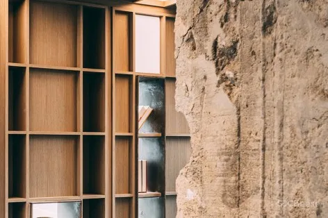 广东中山旧工厂改造的销售中心︱汤物臣·肯文