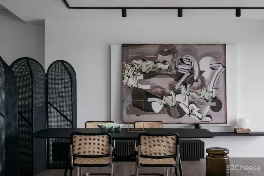 精致与优雅的缩影 Nina Maya