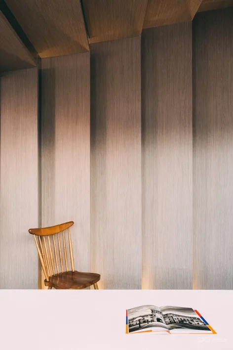 广东中山旧工厂改造的销售中心︱汤物臣·肯文