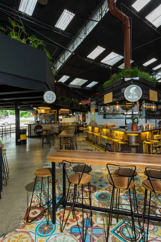 “老房子”的文化美食攻略 Mercado del Rio Morales Vicaria Arquitectura