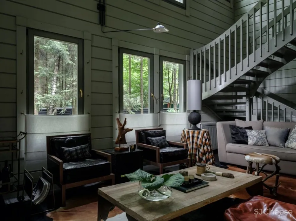 Sisters Design 新作 莫斯科明与暗的平衡