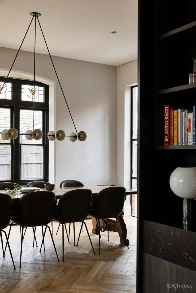 Fiona Austin 新作 历史与当代 传承中复兴