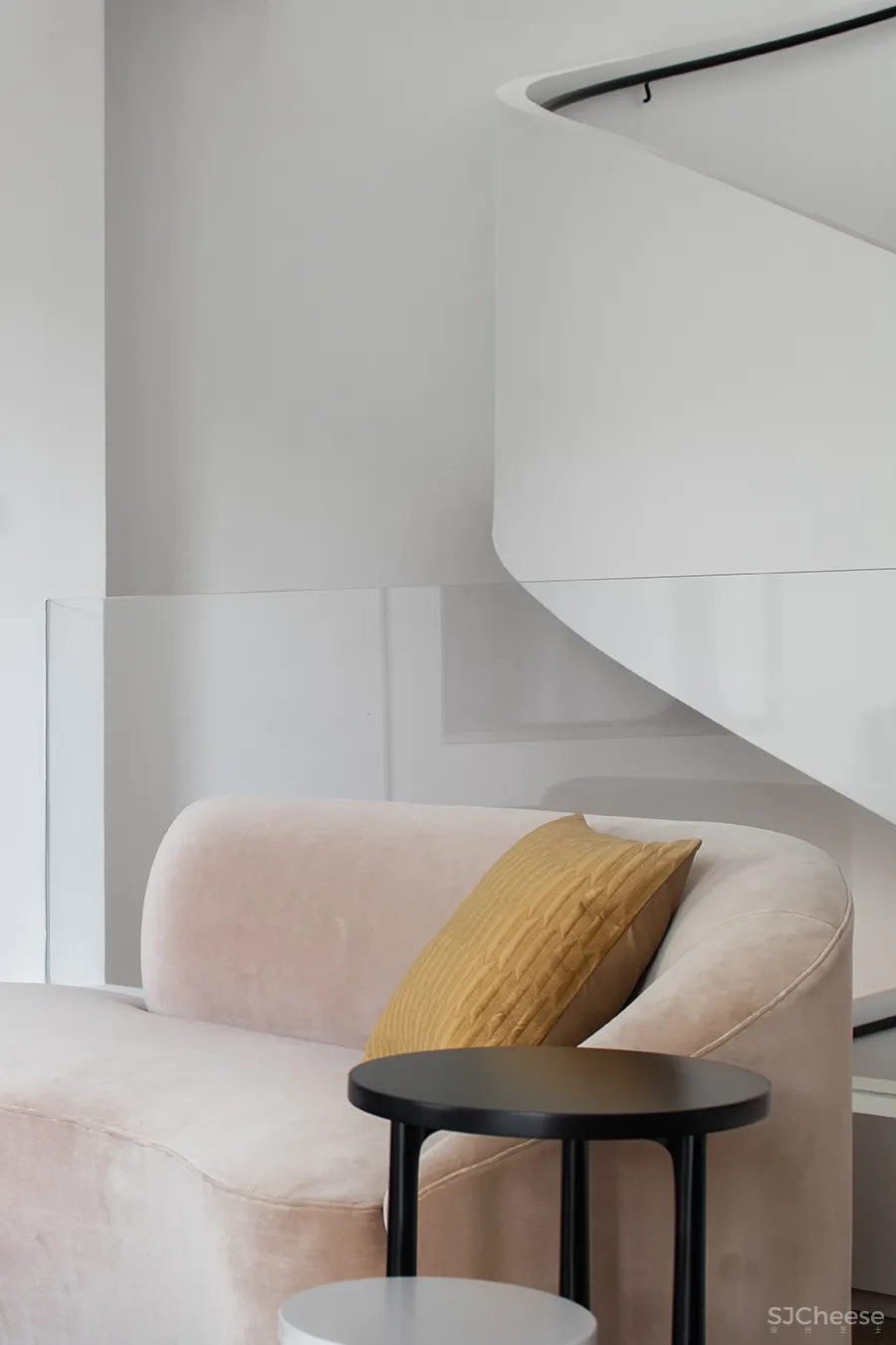 辰佑设计 • 郦潘刚 Mid Century Modern Design