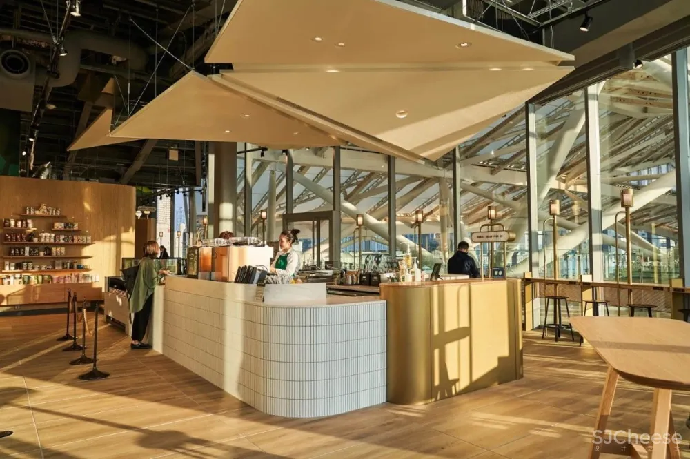 星巴克又放大招,开启第一家共享办公门店!