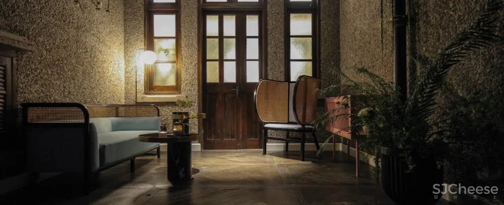 在日常的阴翳中,安然歇憩