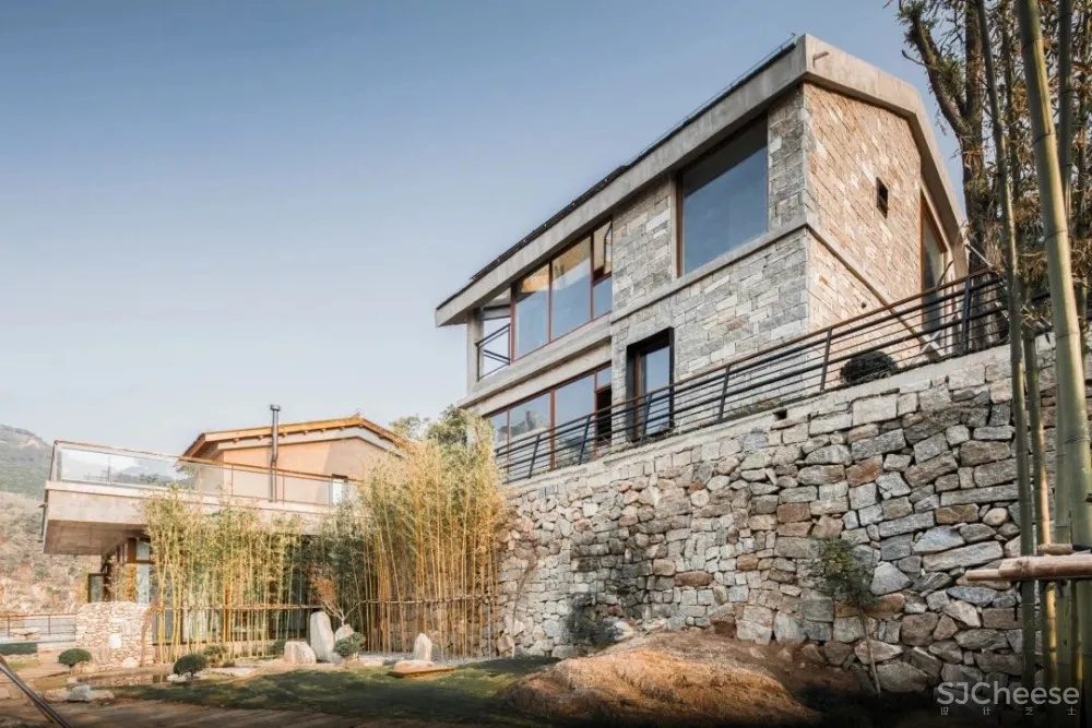 乡下有块地就能建造梦想家?让这个“玩乐队”的建筑师告诉你有多难