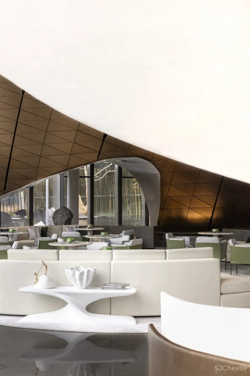 葛亚曦 x LSDCASA | 苏州富力 • 天鹅港华庭售楼处