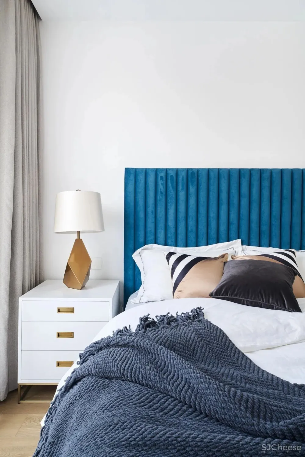 辰佑设计 • 郦潘刚 Mid Century Modern Design