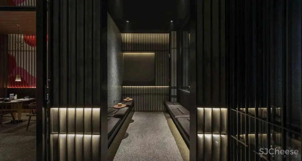 沈雷力作 百年品牌 历史餐饮名店「凤临阁」