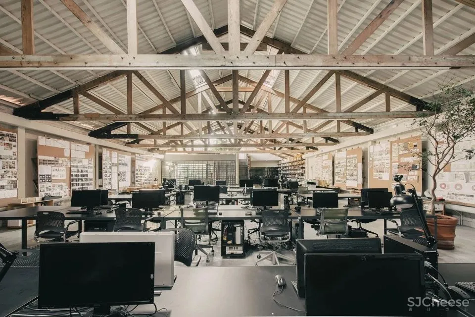 平铺直叙的工业美学 Esrawe Studio新办公室 Esrawe Studio