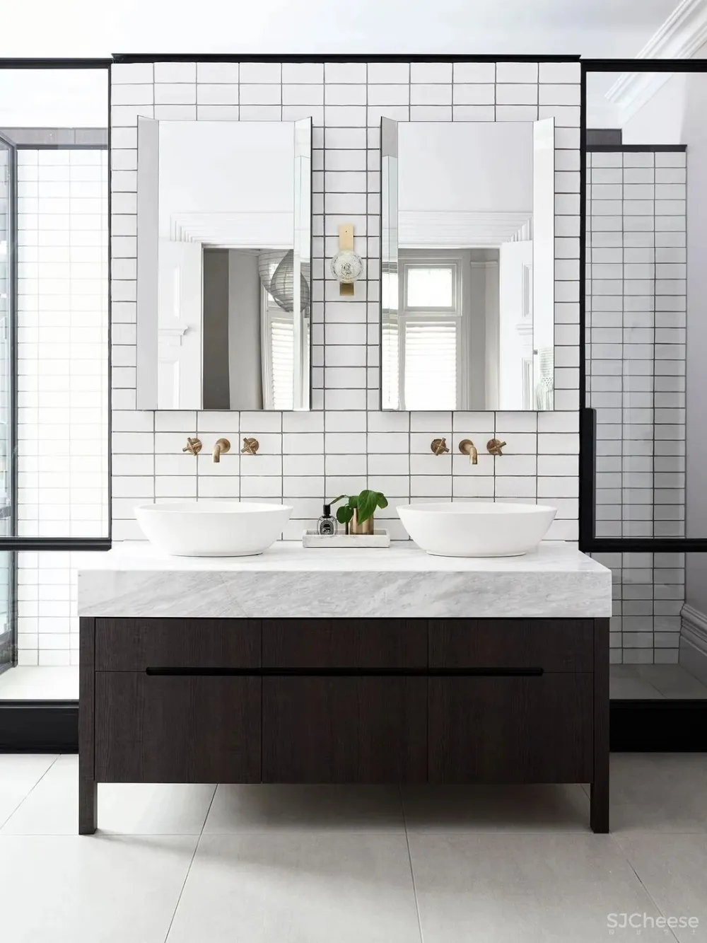 精致优雅别墅， 知性美的另一种打开方式！