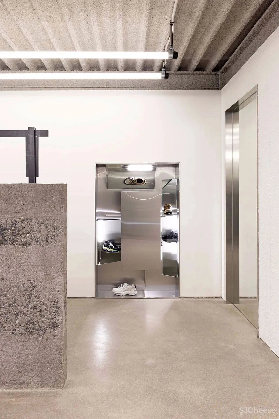 Andersson Bell 韩国 Creative Studio Unravel