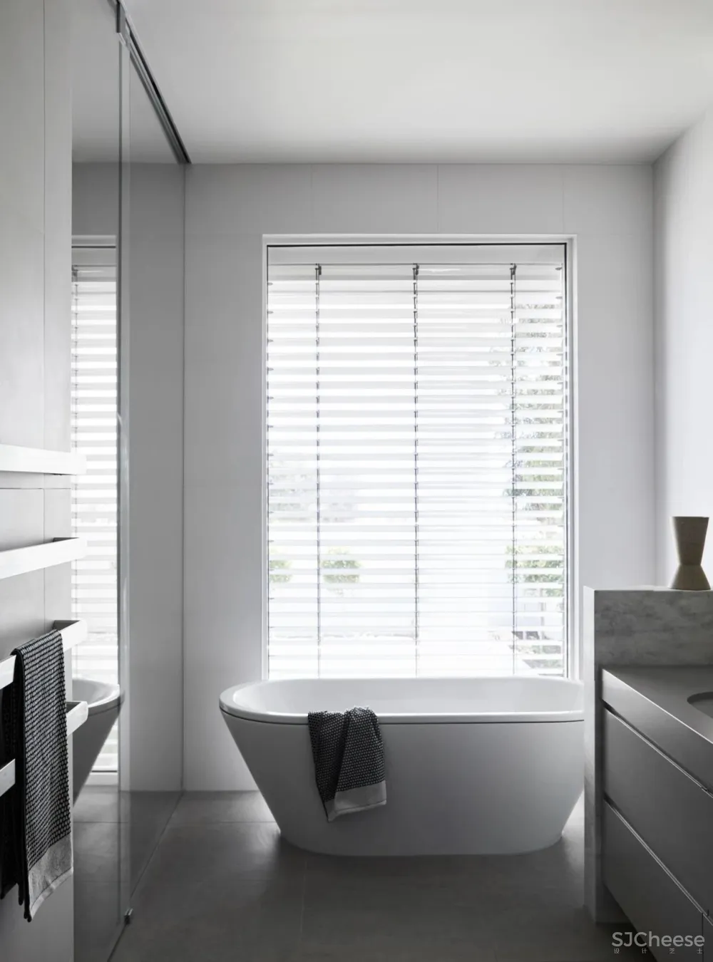 Golden|永恆感渴望的啟發