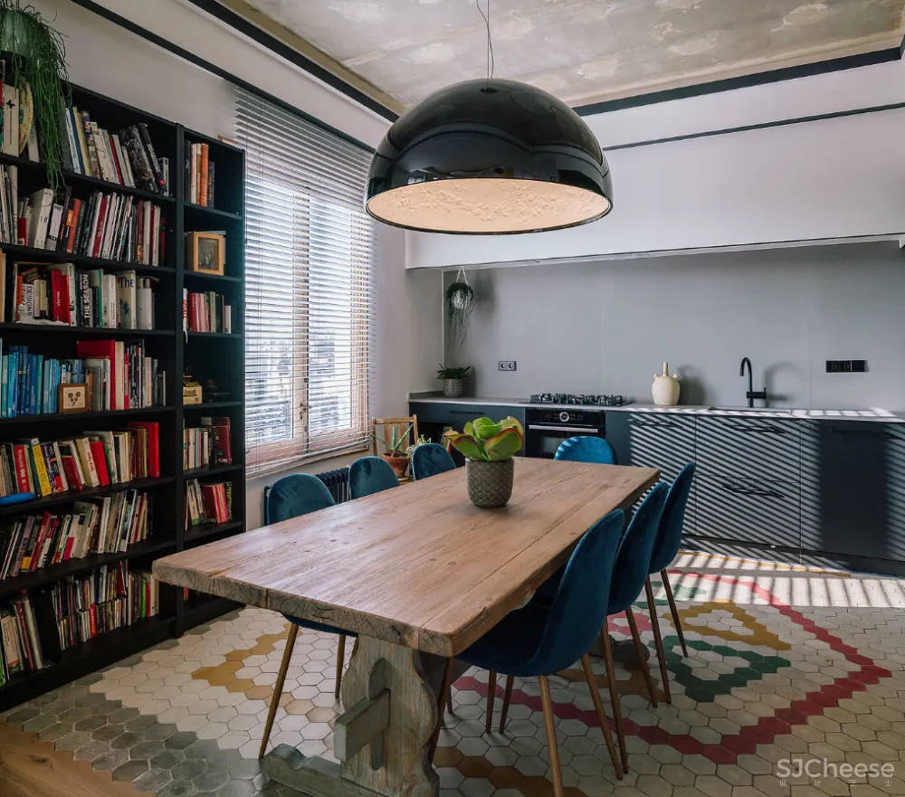 冲凉时俯瞰城市美景？这个穹顶之下的住宅有点狂野