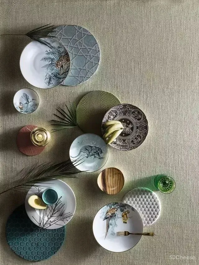 素色墙纸可以放下了,这样的墙纸才能玩转家居