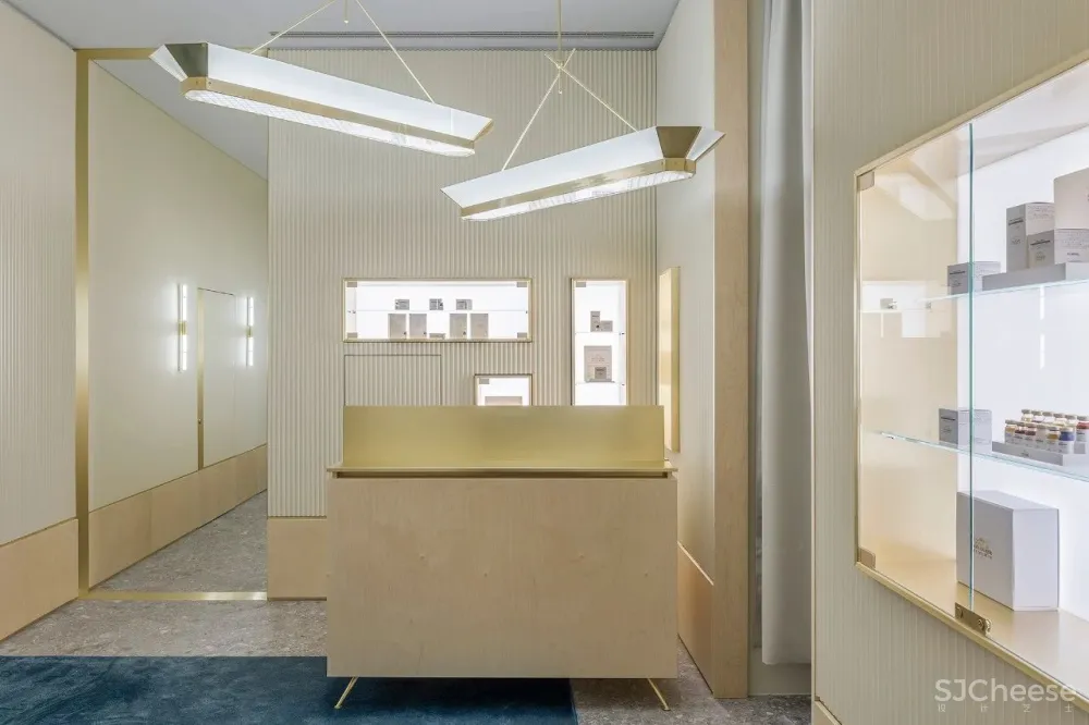 Storage Associati 精致优雅的现代美学