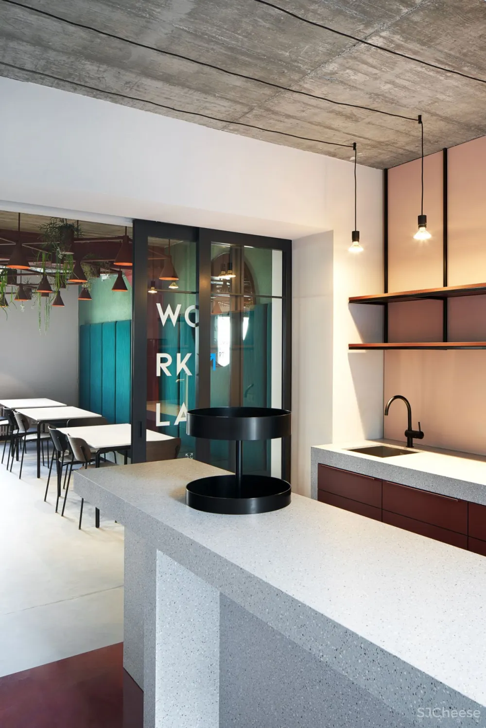Studio Komo | Urban Spaces , 色彩丰富的设计理念