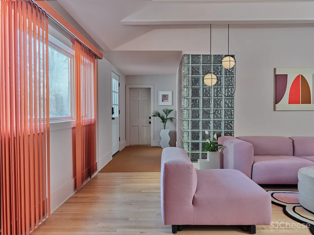 好色，理所当设