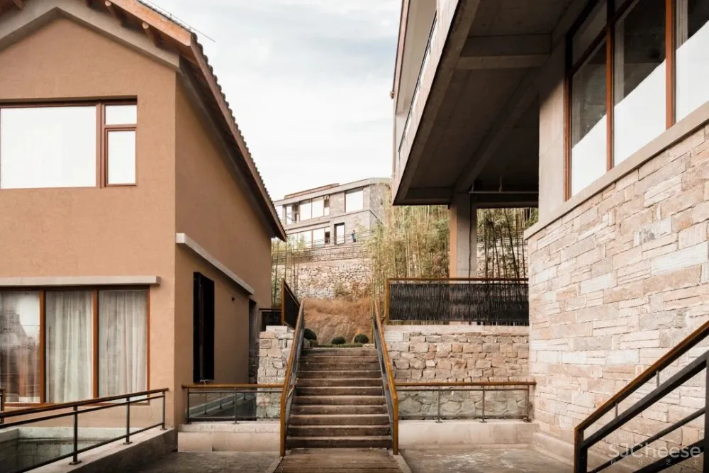 乡下有块地就能建造梦想家?让这个“玩乐队”的建筑师告诉你有多难