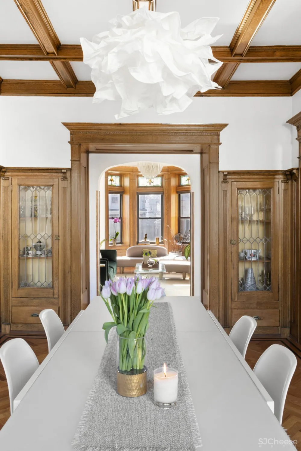 Brownstone Voyer | Victorian Style Townhouse , 现代华丽的古典元素