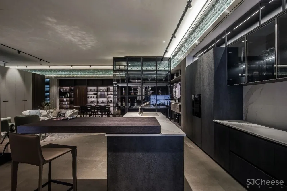 李忠光设计 X RAYSONIC广州旗舰馆516㎡