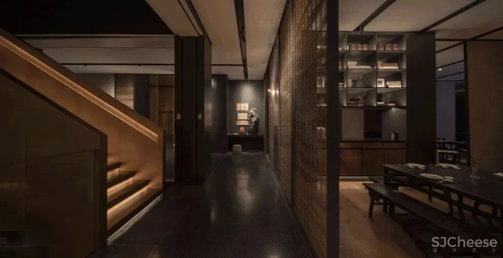 沈雷力作 百年品牌 历史餐饮名店「凤临阁」